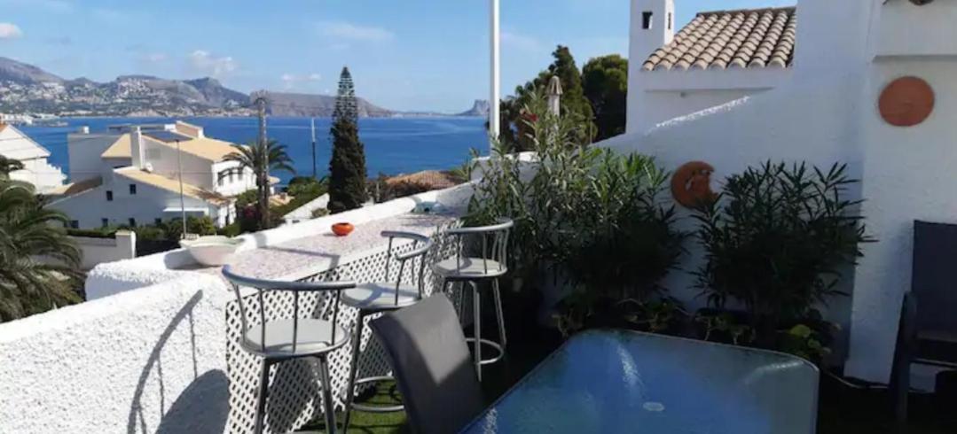 House In The Center Of Albir, 2 Min Walk From The Beach 阿尔比尔 外观 照片
