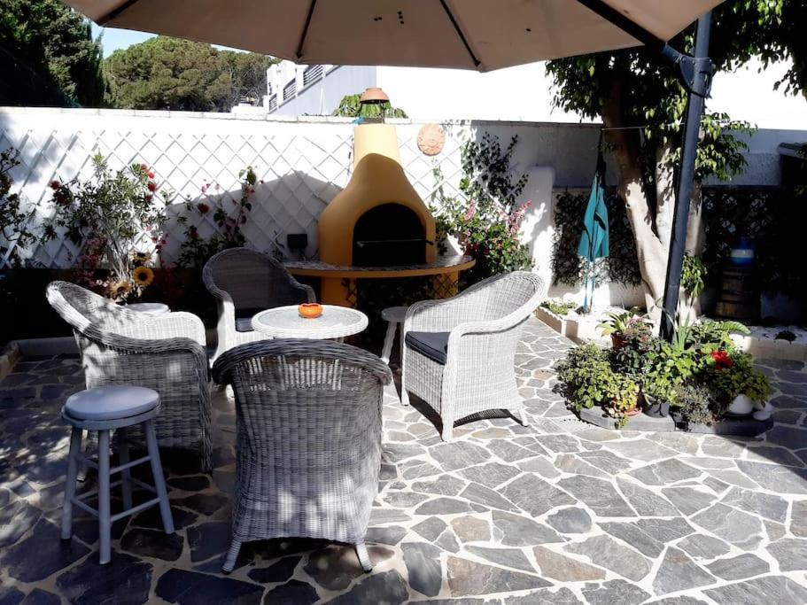 House In The Center Of Albir, 2 Min Walk From The Beach 阿尔比尔 外观 照片